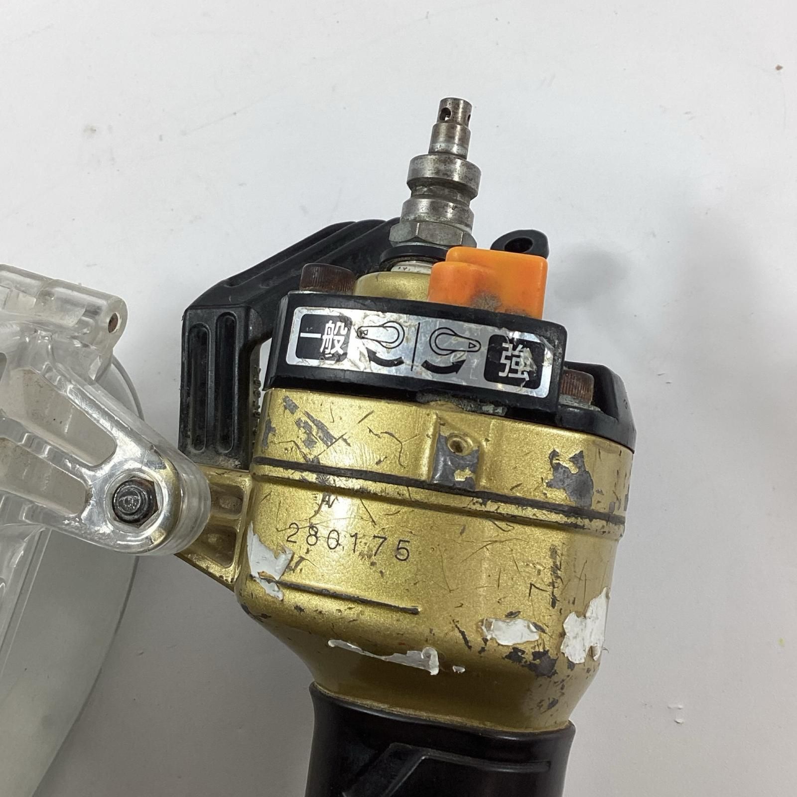  HITACHI 日立 エア釘打ち WF 4 H 3 ブラック ゴールド ケース付 高圧 41 mm 工具ベルト 木工アクセサリー 釘打機 エアーツール