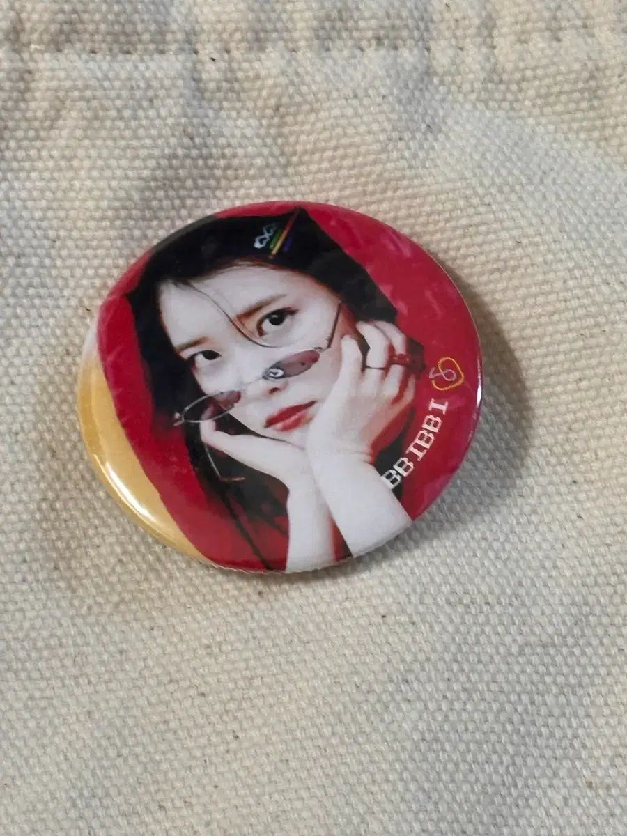 BBIBBI ピンバッジ