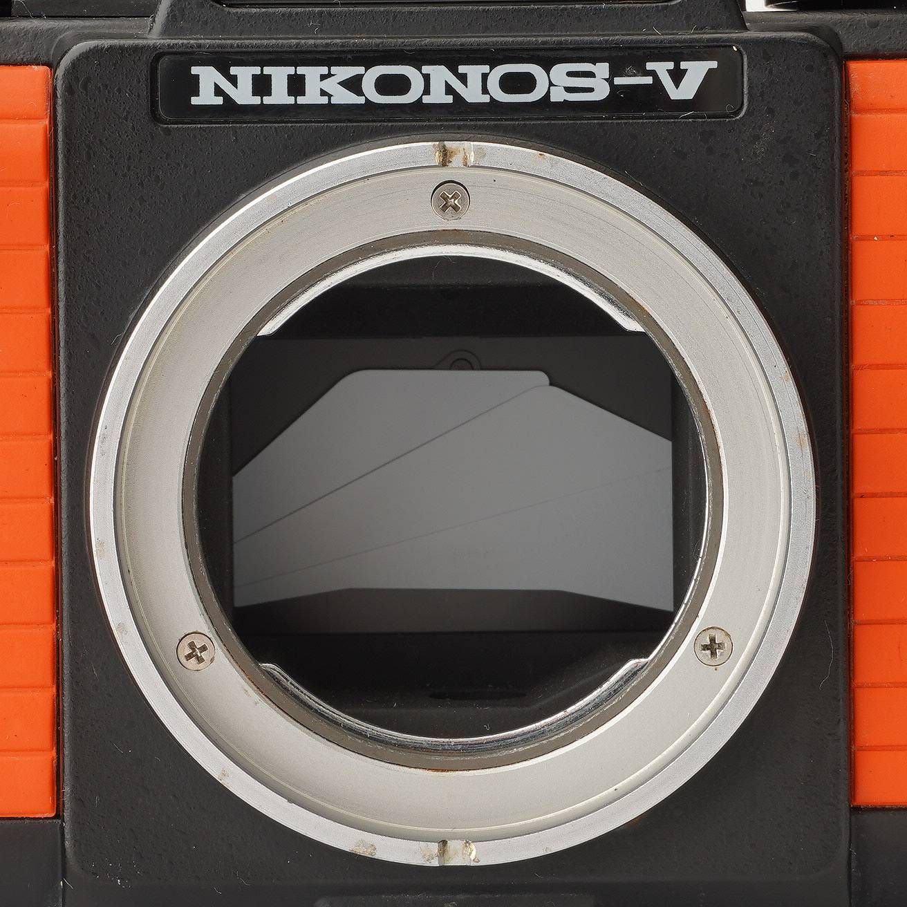 ニコン Nikon ニコノス Nikonos-V / Nikkor 35mm F2.5 水中カメラ