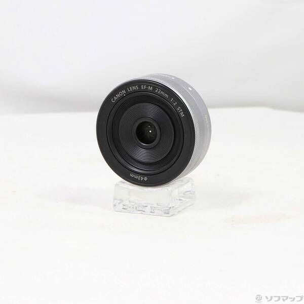 〔 品〕 EF M 22 mm F 2 STM シルバー レンズ CANON Mマウント 198