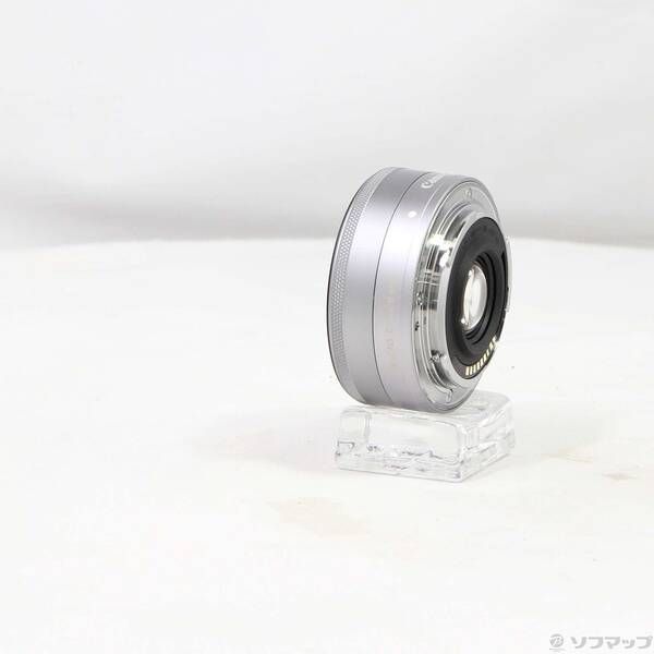 〔 品〕 EF M 22 mm F 2 STM シルバー レンズ CANON Mマウント 198