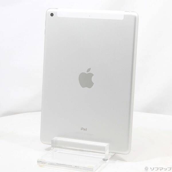 中古品〕 iPad 第5世代 32GB シルバー MP1L2J／A docomoロック解除SIM