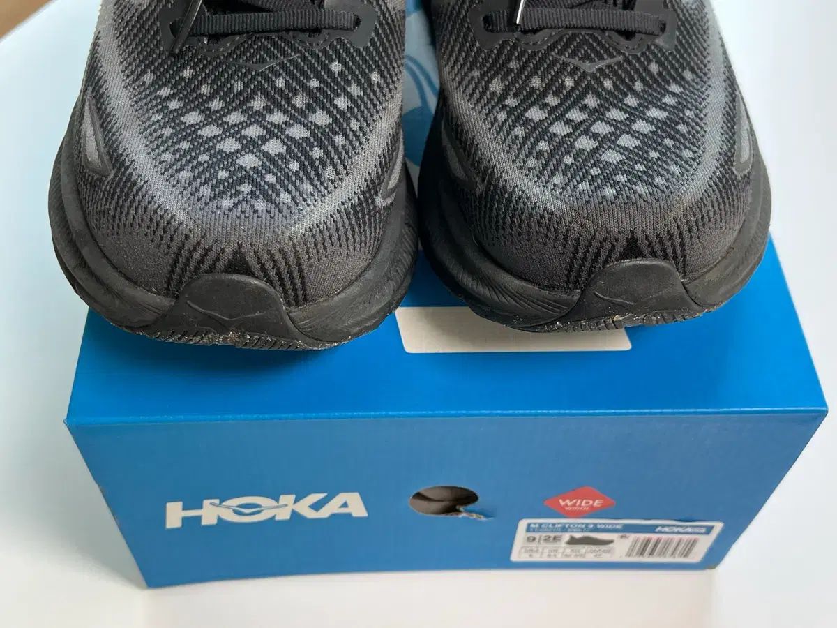 HOKA ONE Clifton 9 WIDE Black 270 mm US