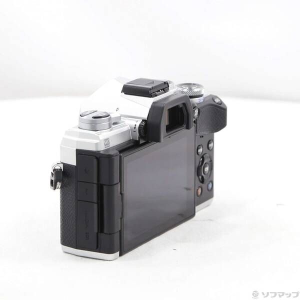 〔 品〕 OM D E M 5 Mark III ボディ シルバー 269