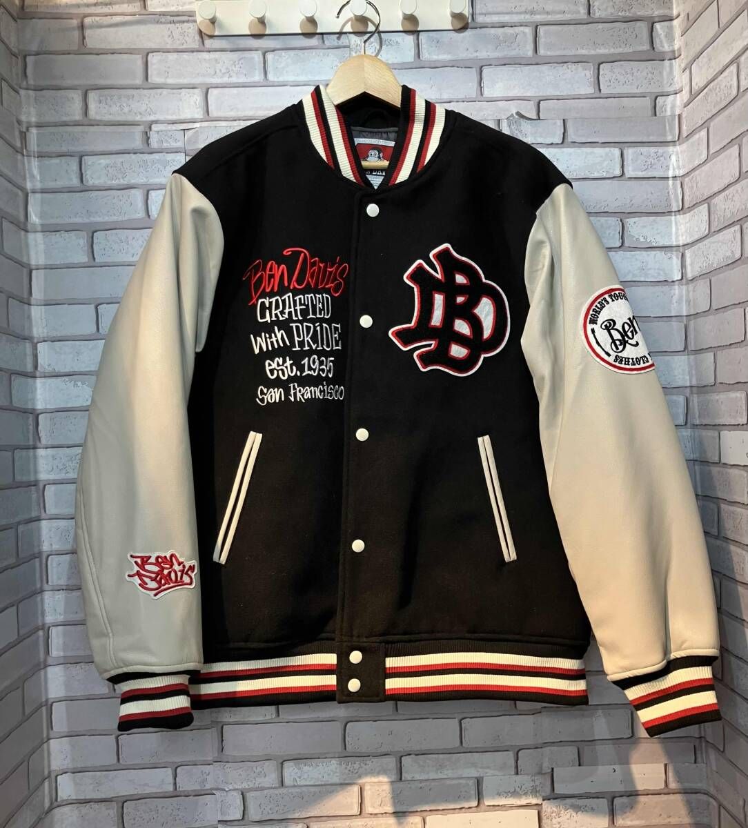 BEN DAVIS ベンデイビス スタジャン ブラックロゴ刺繍 サイズXL以上 カジュアル