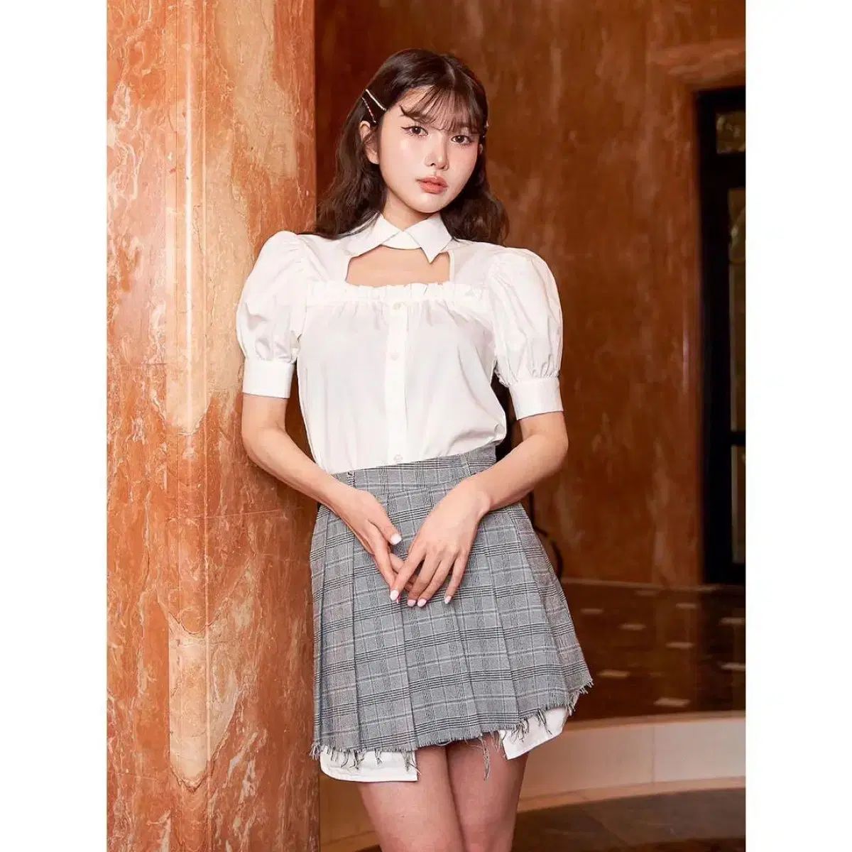 Darich デコルテ オープン デザイン ブラウス 白 タグ 含む