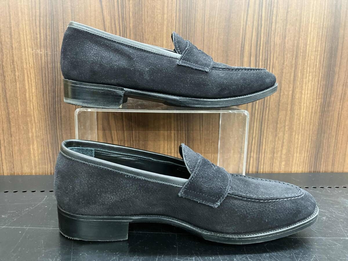 ローファー スエード