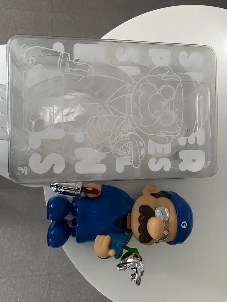 フールスパラダイス 光沢 ブルー マリオフィギュア