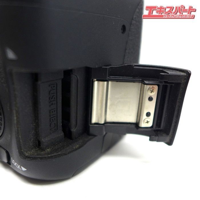 ジャンク Canon EOS 8000D デジタル一眼レフカメラ EFS-18-55mm