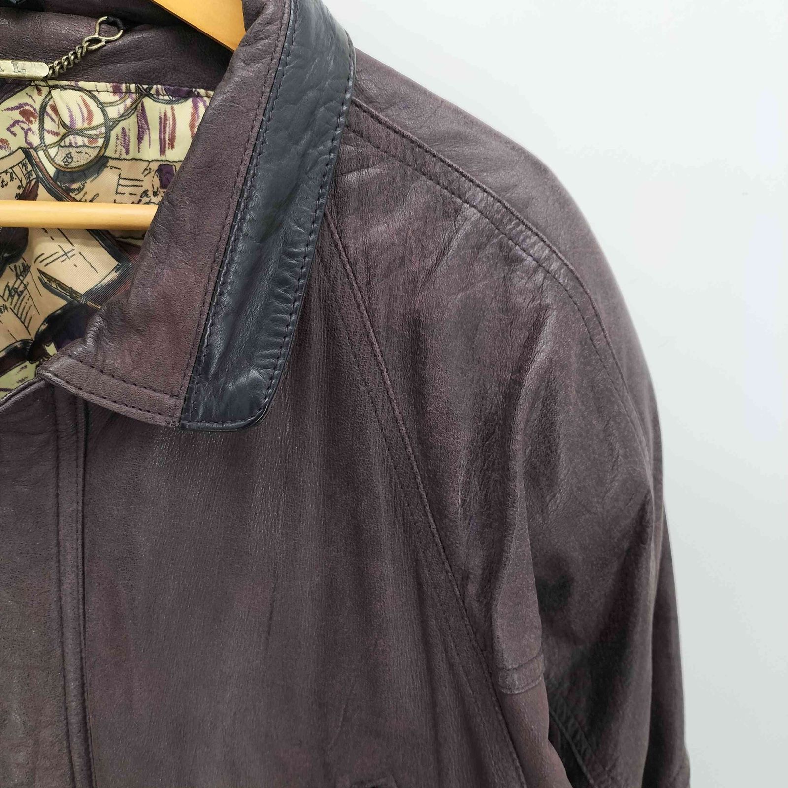 ユーズドフルギ USED古着 AL 裏地総柄 レザー カーコート マルチ