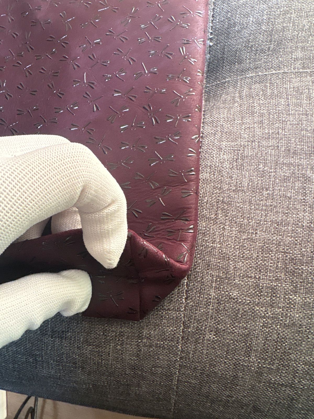 超 印傳屋 巾着袋 合切袋 トンボ柄 紫 黒漆 鹿革 和装 和小物