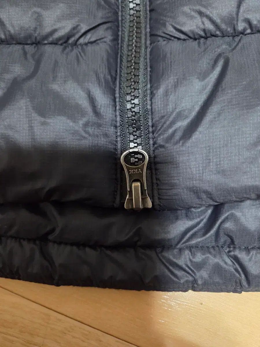 フーディー ブラック