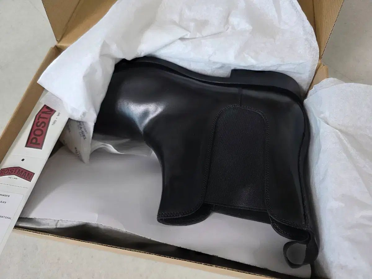 ポストマン T 2 ブラック チェルシー ブーツ 285