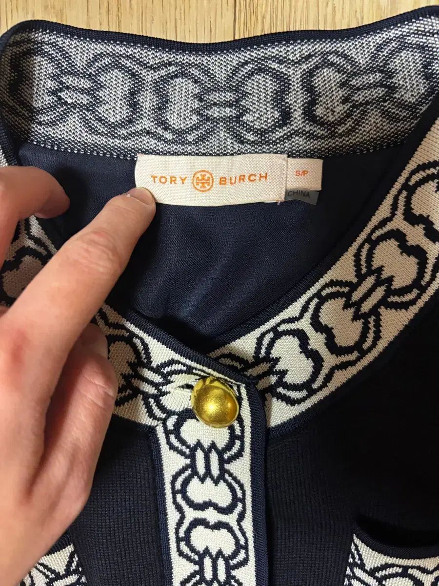 TORY BURCH Gジャン トリーバーチ TORY BURCH 【TORY BURCH】トリーバーチ キラ シェブロン