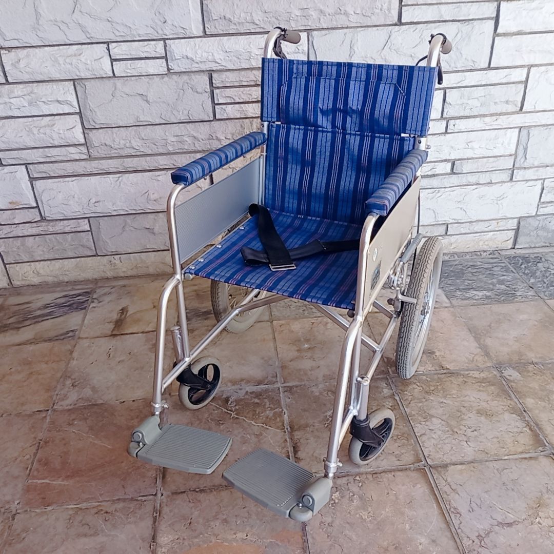 フランスベッド 介助用車椅子 FB K アルミ製 ブルー 軽量 車椅子 介助者ブレーキ付き 腰ベルト