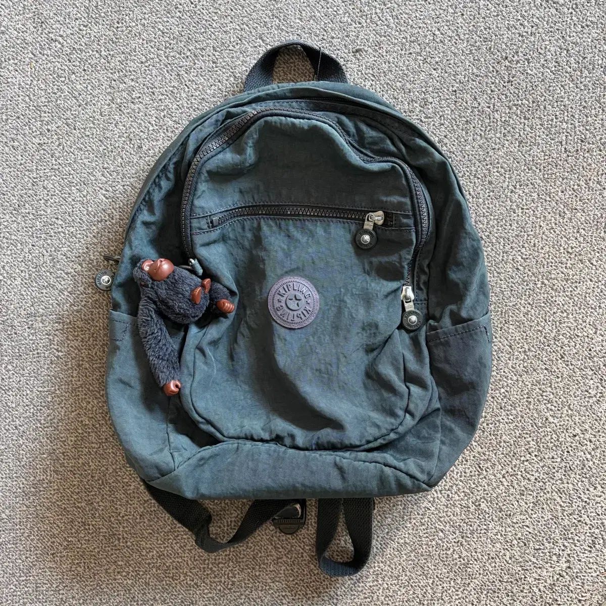 17 Kipling バックパック