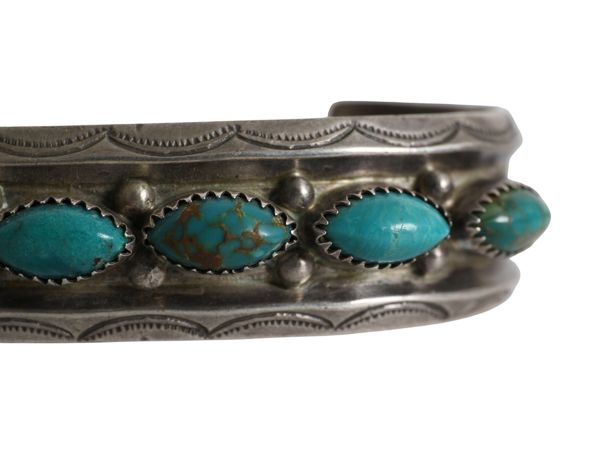 ジュエリー ブレスレット