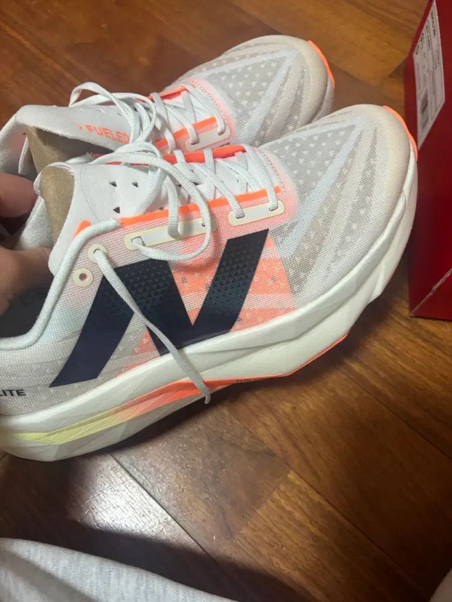 ニュー ンス scエリート v 4 275 d standard