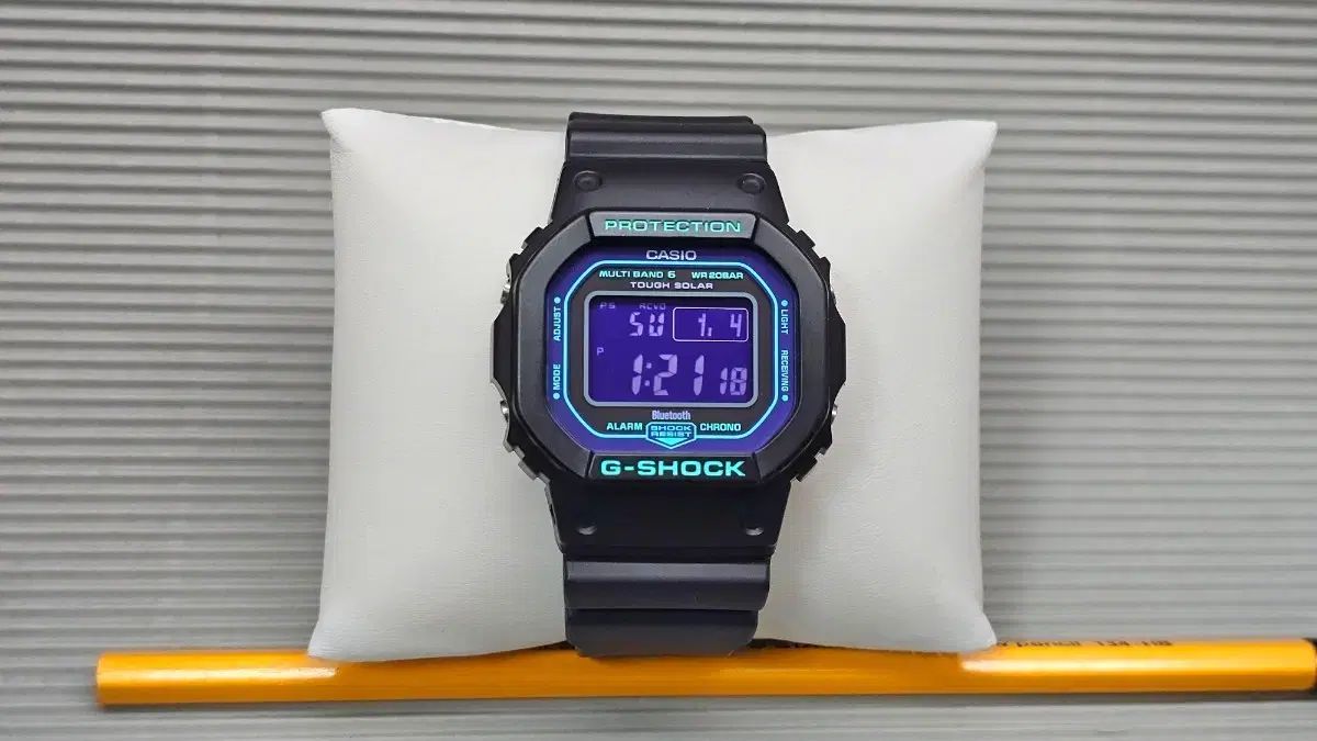 G SHOCK 5600 ガンメタ