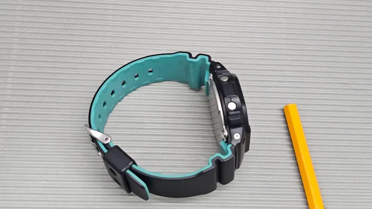  G SHOCK 5600 ガンメタ 腕時計(デジタル) 時計