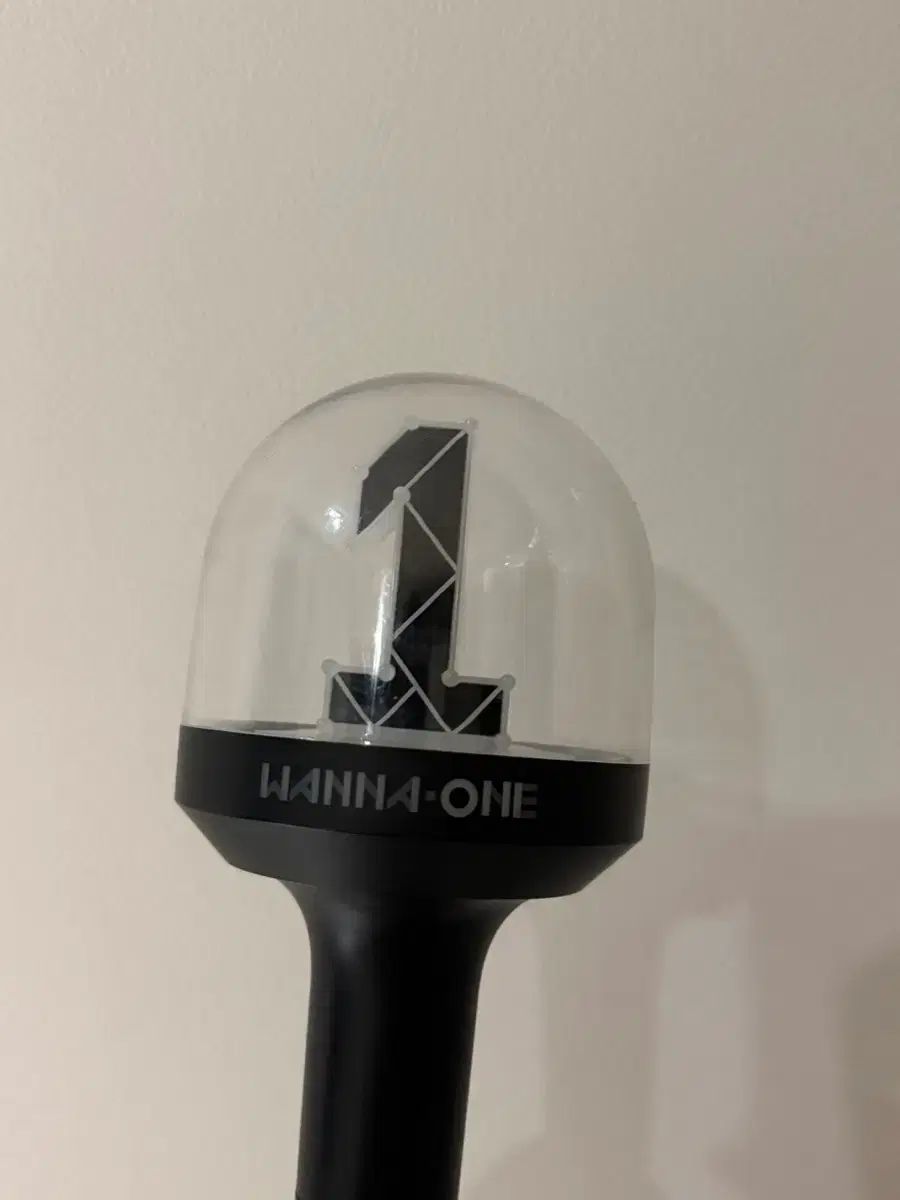 Wanna One（ワナワン）応援ペンライト 너블봉 - メルカリ