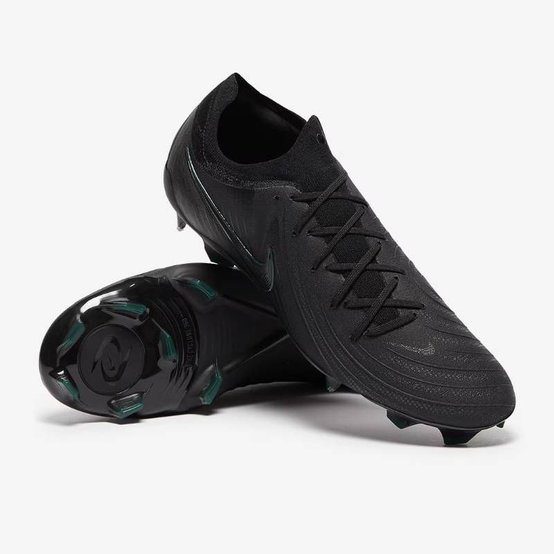 送料無料・匿名配送】Nike サッカー スパイク Nike Phantom GX 2 Pro