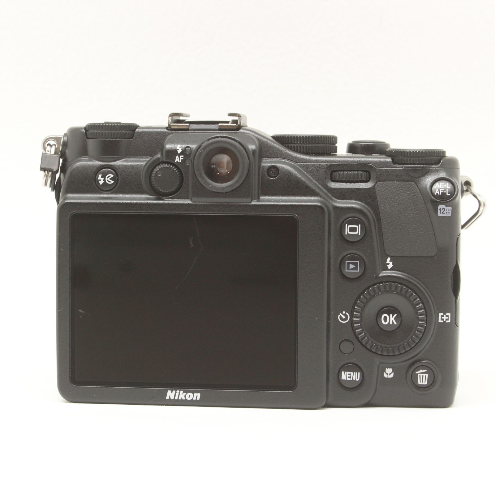 Nikon COOLPIX P7000 - メルカリ