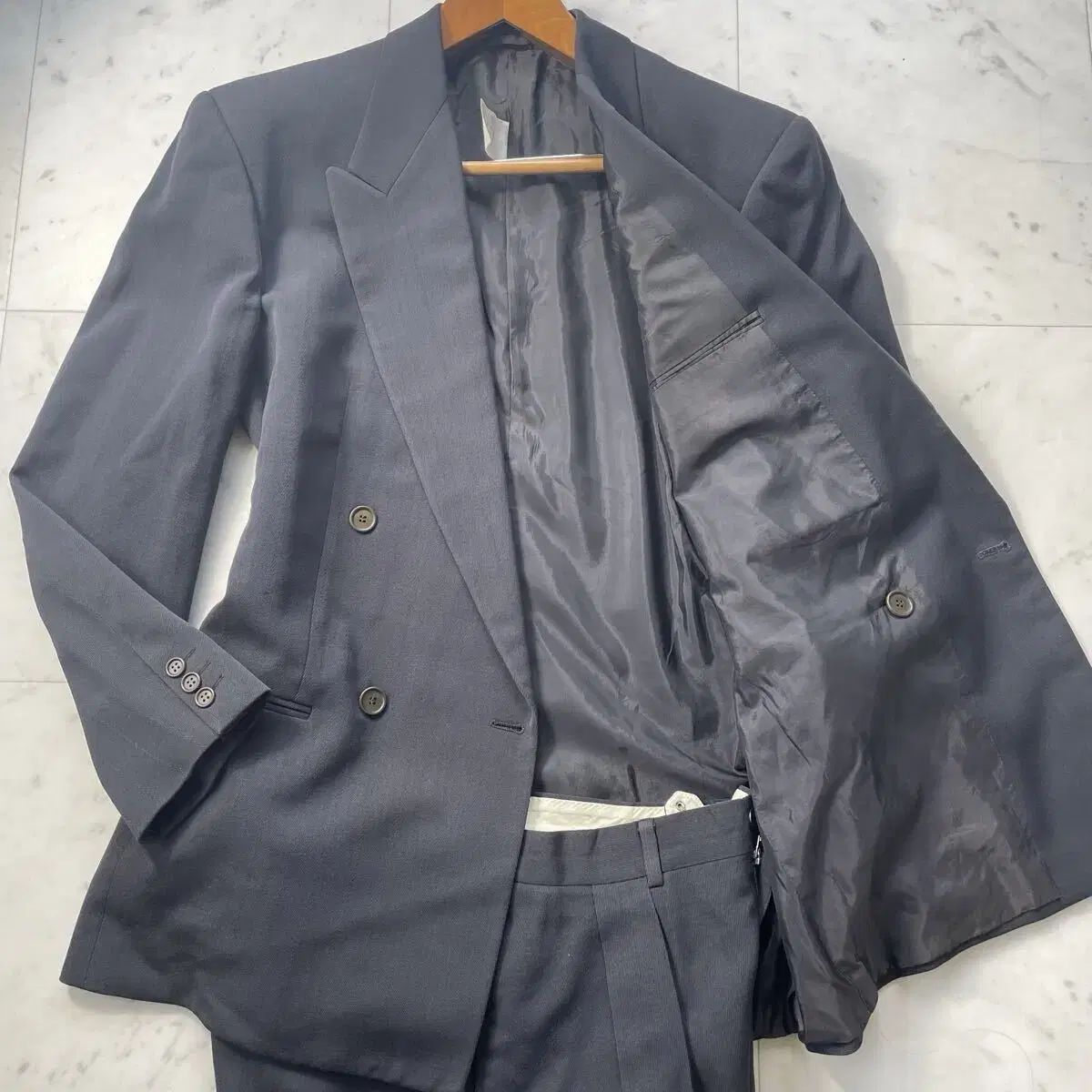 GIORGIO ARMANI ジョルジオ アルマーニ BLACK LABEL チャコールグレー セットアップ スーツ ダブルスーツ ドライ 50