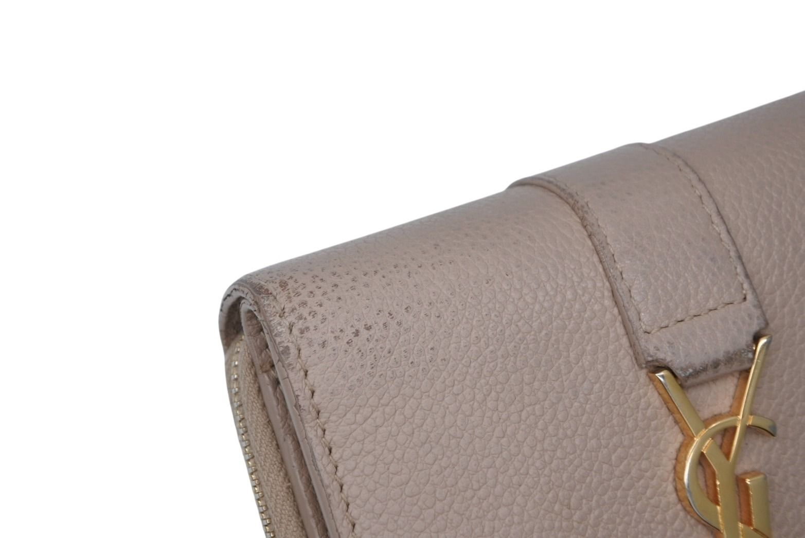 レザー ベージュ