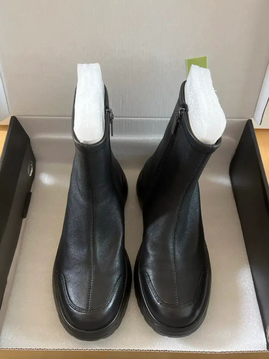 VERA WANG ヴェラウォン ラムスキン ストレッチ ブーツ 230