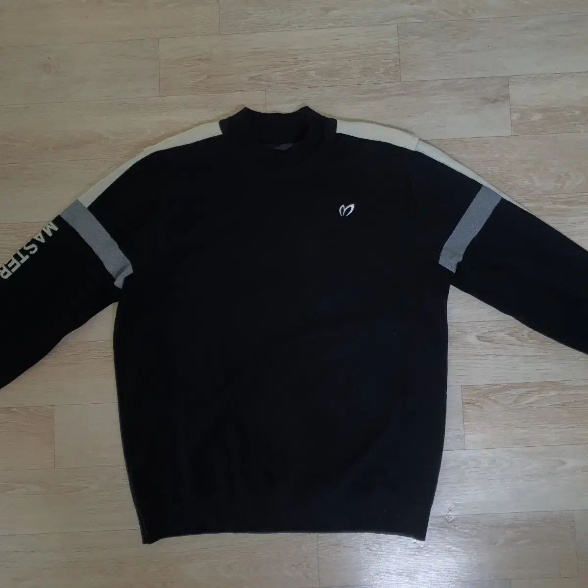 マスターバニー 防風ニット 100号