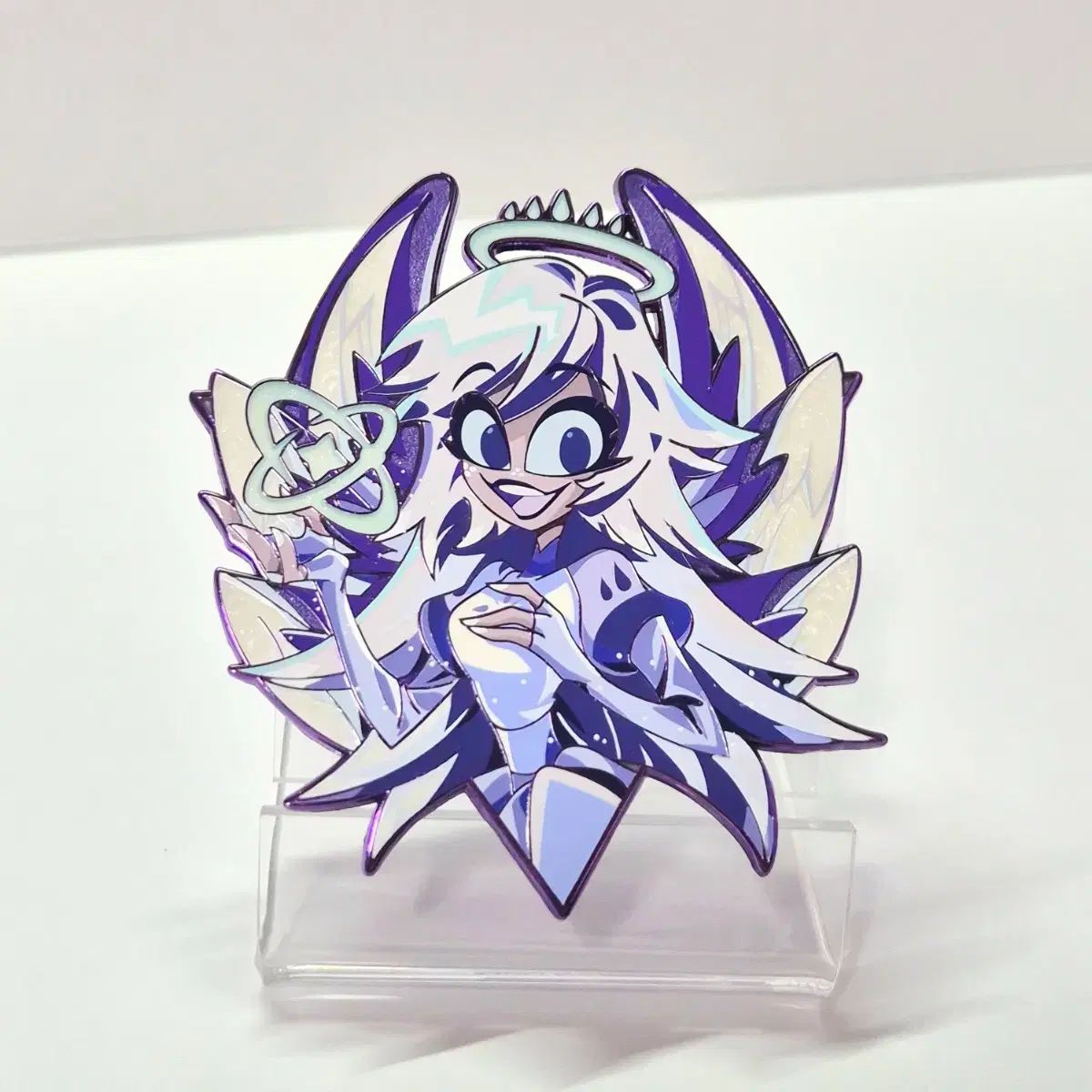 해즈빈ホテル エミリー メタルバッジ