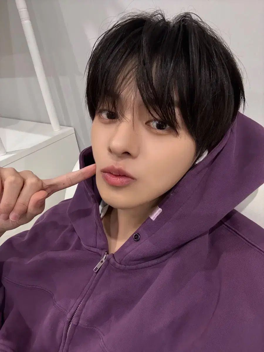 定価 リー LEO 着用 フーディー ジップアップ グッズ