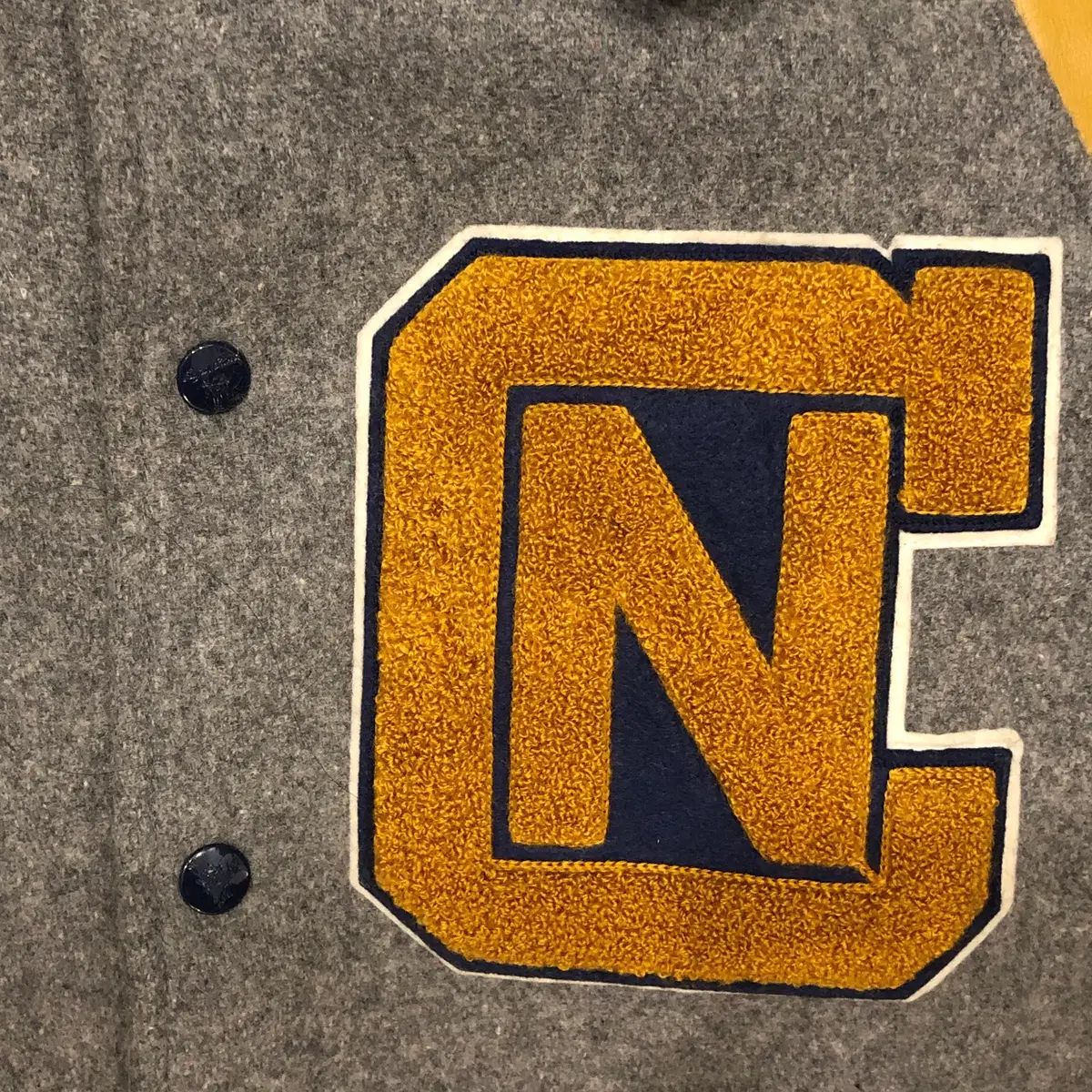 バーシティ ジャケット