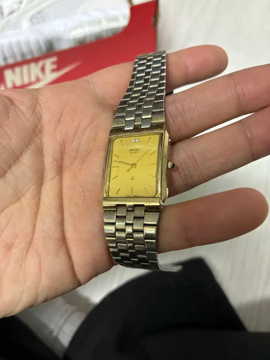 セイコー ヴィンテージ ゴールド SEIKO Tシャツ