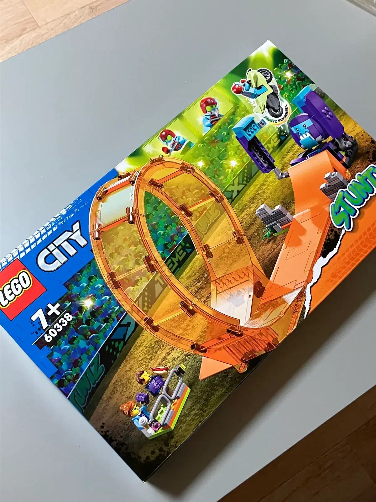 LEGOブロック 60338 シティ チンパンジーパンチ スタント ループ