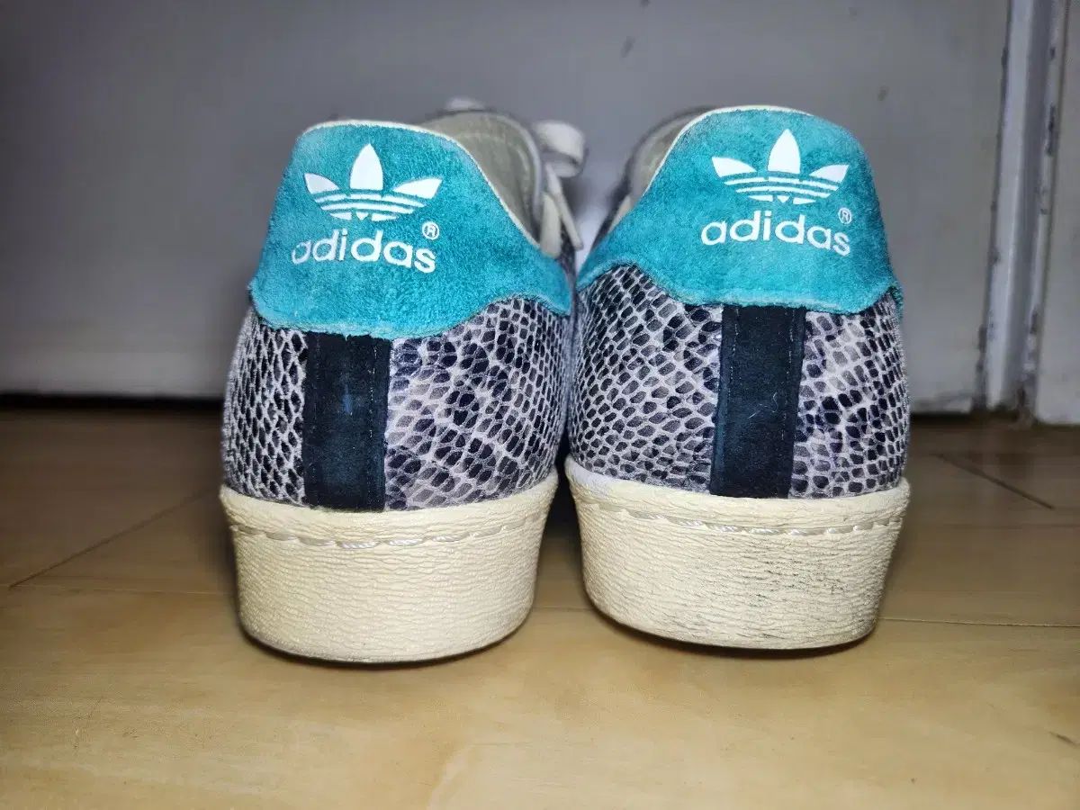 オリジナルス スーパースター