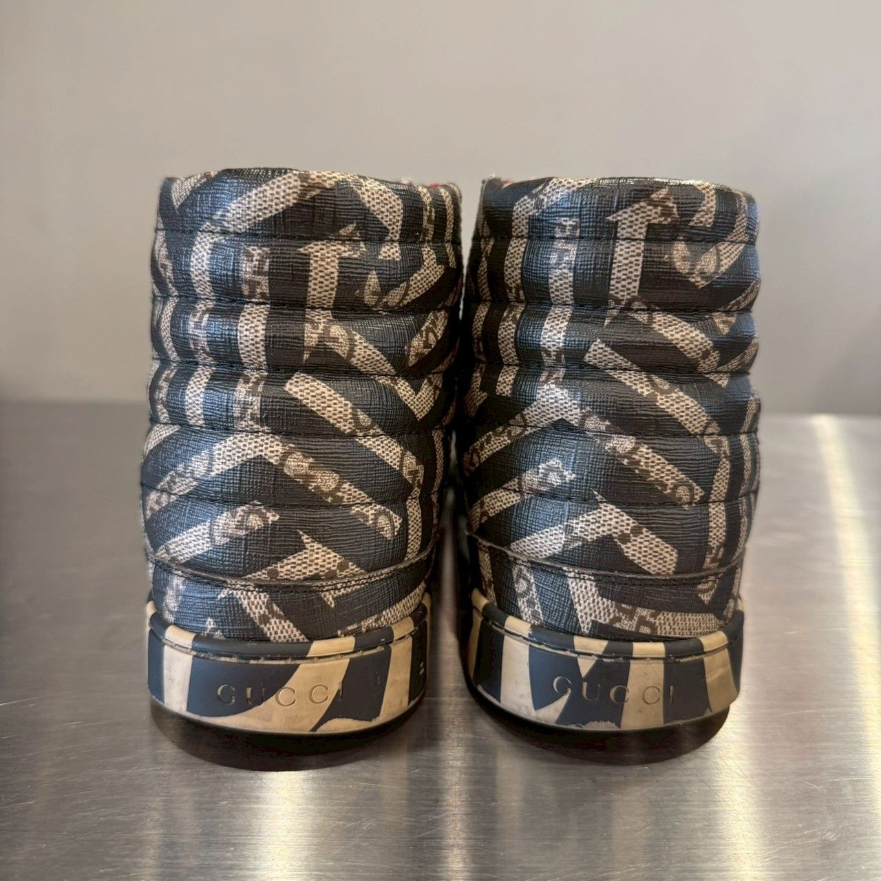 GUCCI gucci グッチ カレイド スカーGG柄 GUCCI』グッチ (27cm) GGカレイドキャンバスハイカットスニーカー