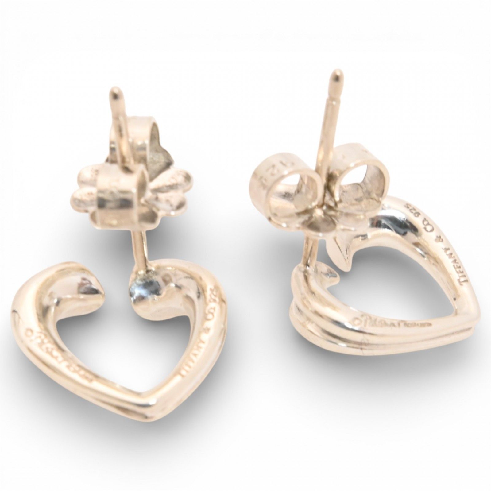 ティファニー テンダネスハート ピアス Sランク ti1212gg - メルカリ