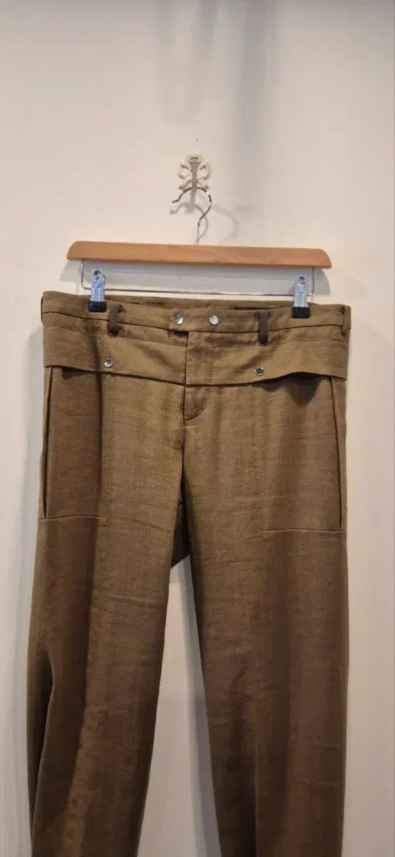 グッチ ブラウン リネンスラックス