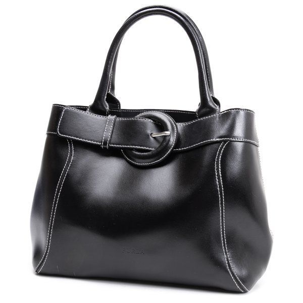 FURLA(フルラ) トートバッグ - 黒 レザー フルラFURLA ベルトデザイン 