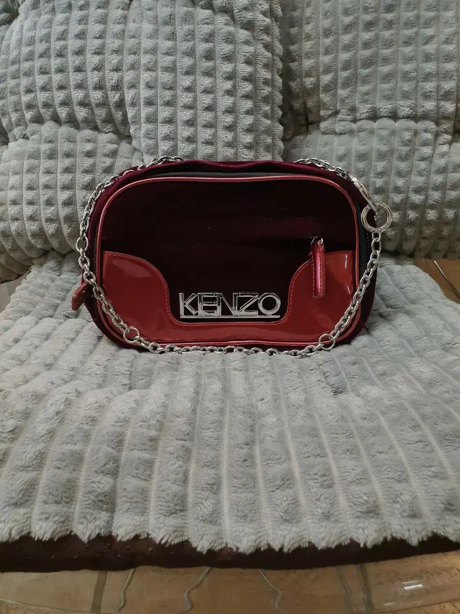 KENZO バーガンディ ツアーベルベット チェーン ショルダーバッグ ヒップバッグ