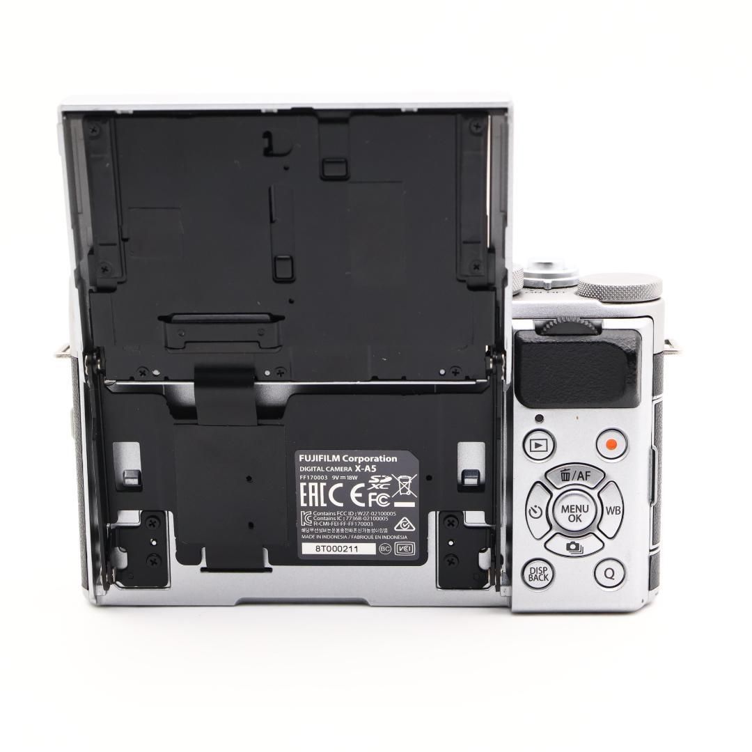 □完動品 FUJIFILM X-A5 ミラーレス一眼カメラ - メルカリ