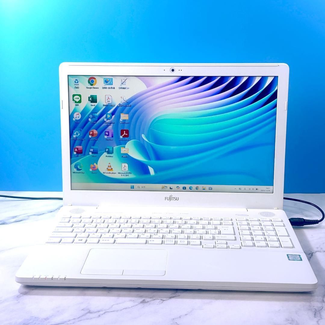 美品☆Corei7・メモリ16GB・SSD512・ブルーレイ・Microsoft Office付