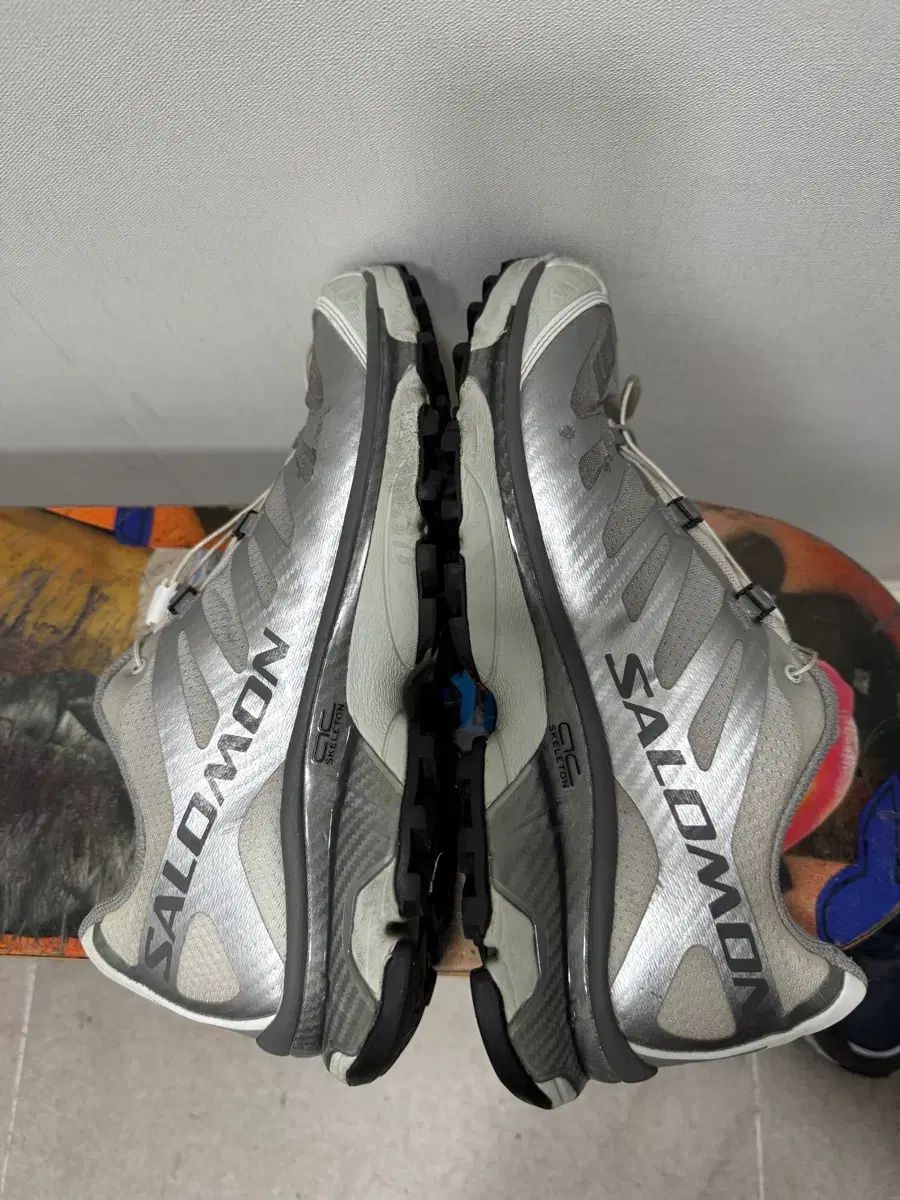 シルバーメタル