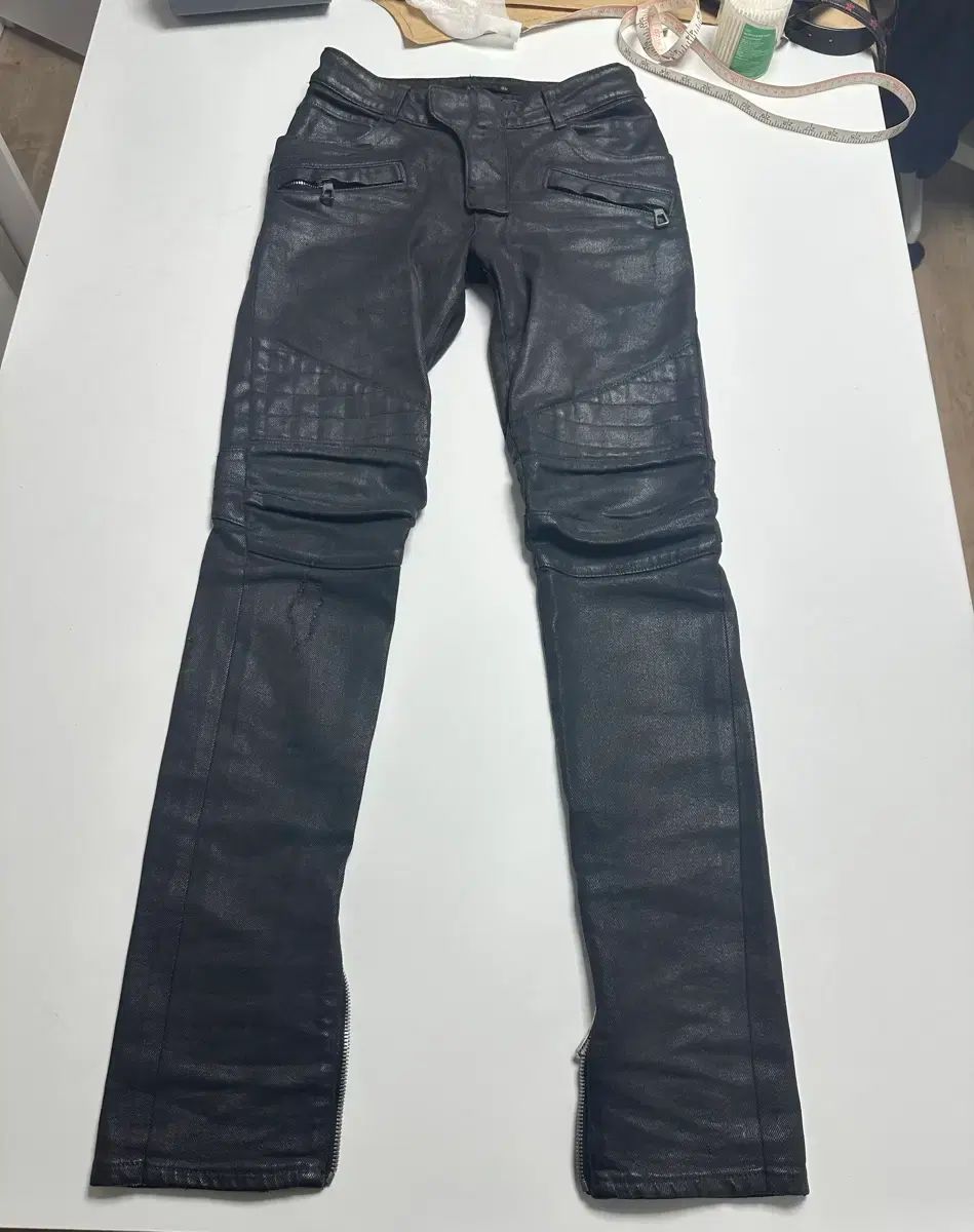 バルマン H M コーティング バイカーデニム 30