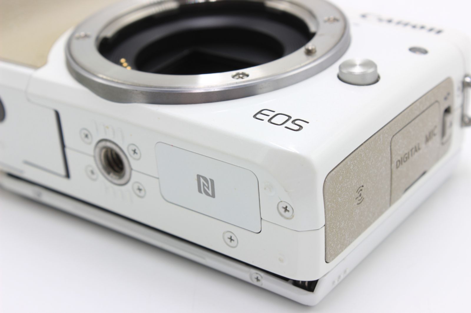 Canon ミラーレス一眼カメラ EOS M3 レンズキット(ホワイト) EF-M15