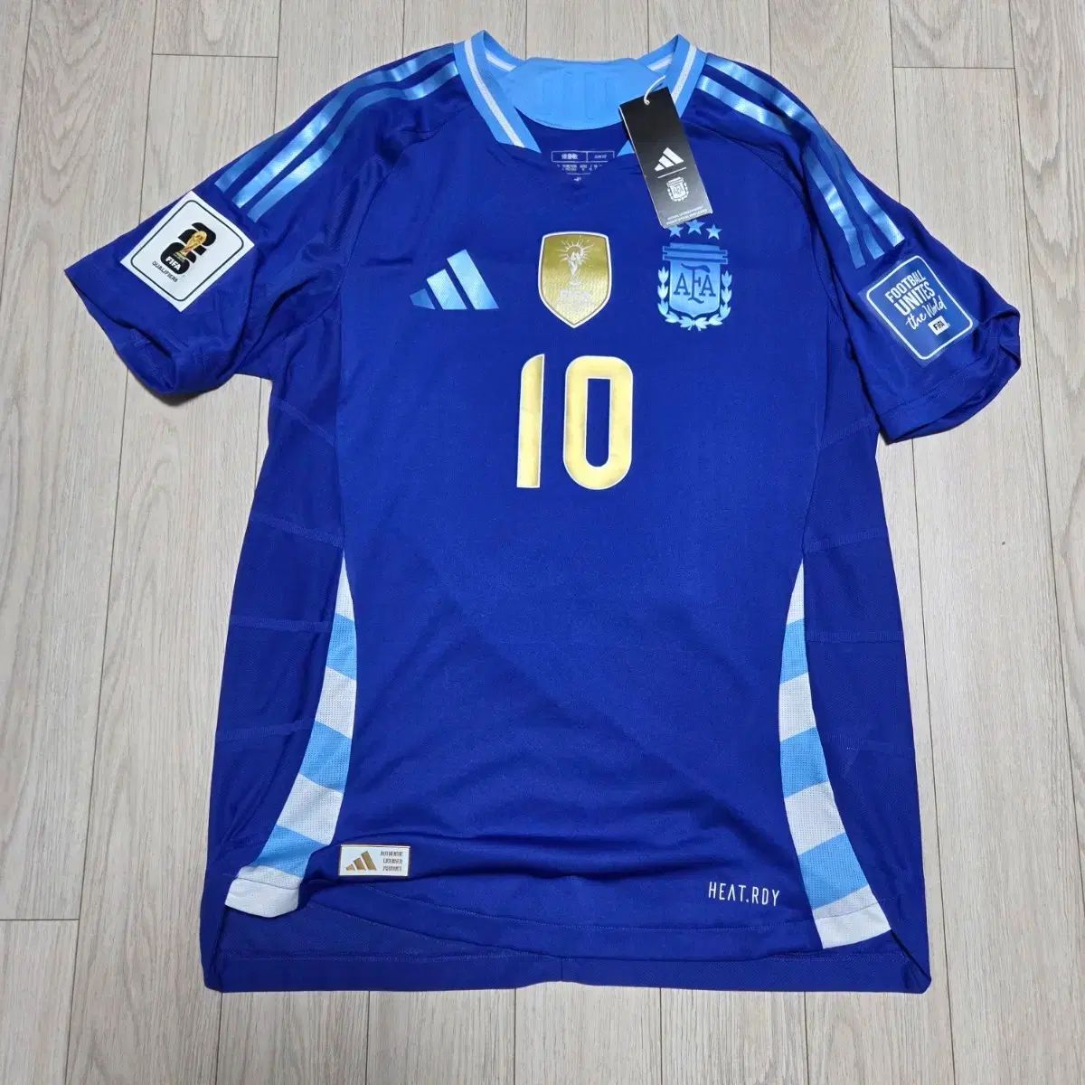 24 26 アルゼンチン アウェー アセンティック メッシ Tシャツ