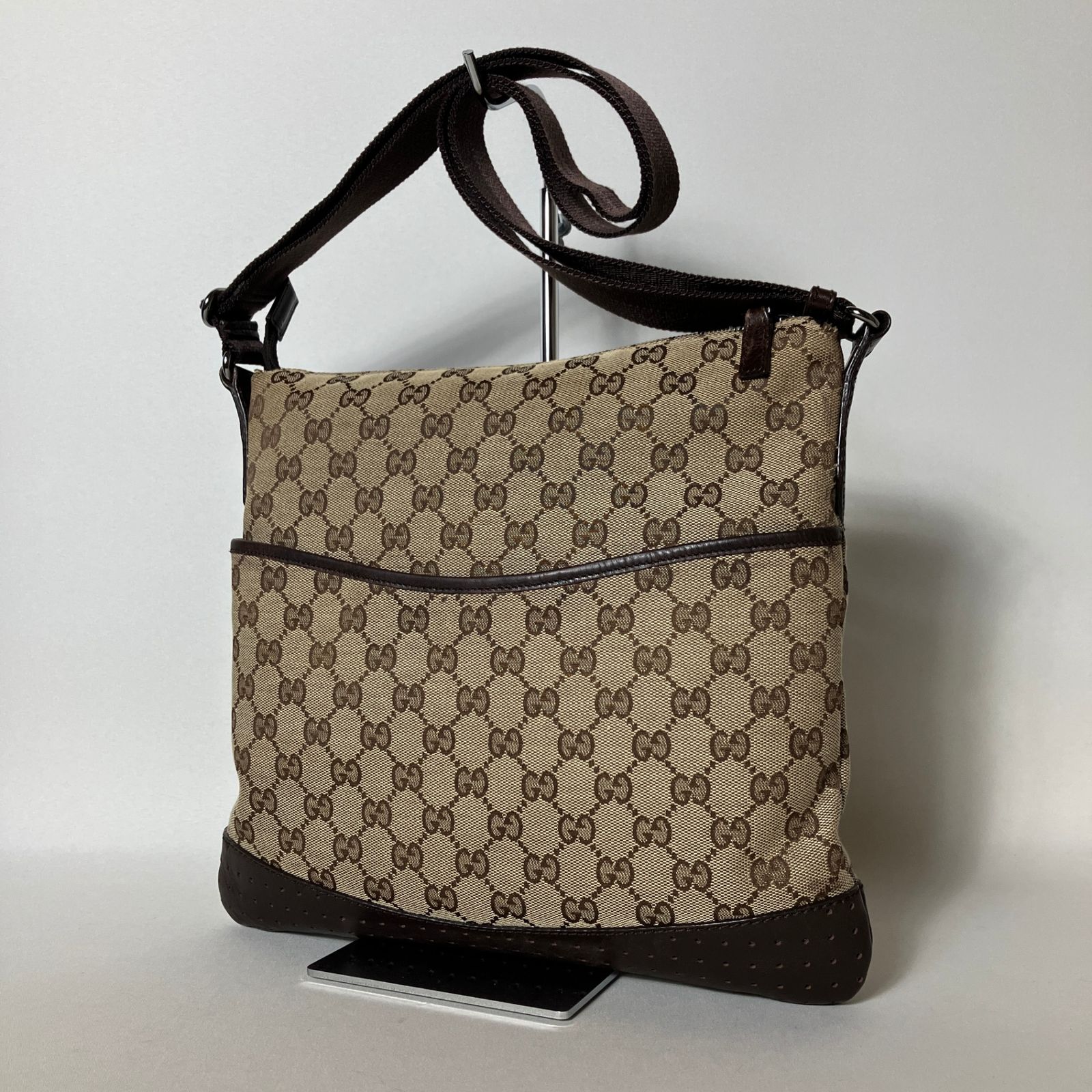 2512 104 グッチ GGキャンバス ショルダーバッグ ダークブラウン