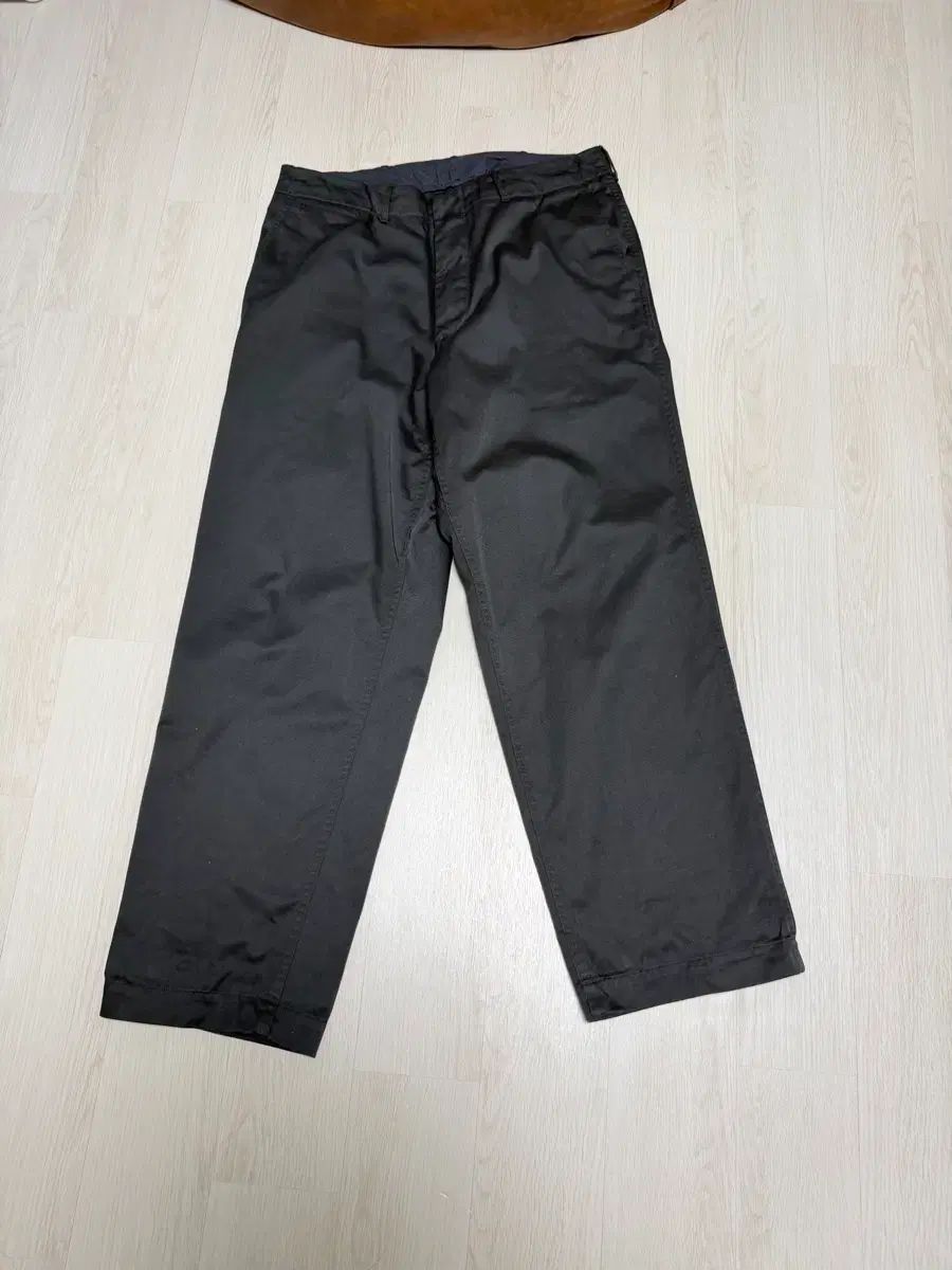 36)nanamica(ナナミカ) ワイド チノパンツ グレー - メルカリ